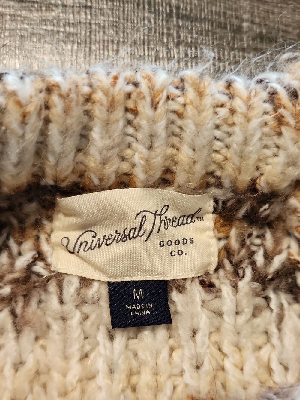 🌵 Universal Thread Chunky Knit Sweater 🌵 - Picture 2 of 4